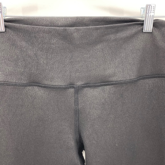 ALO Cracked Liquid Air Brushed Legging Medium - Picture 2 of 8